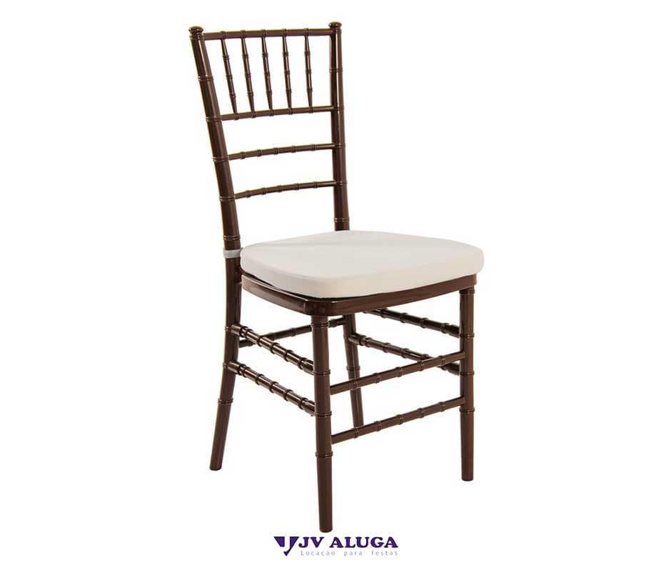 Imagem da galeria 1 de Aluguel Cadeira tiffany nogueira